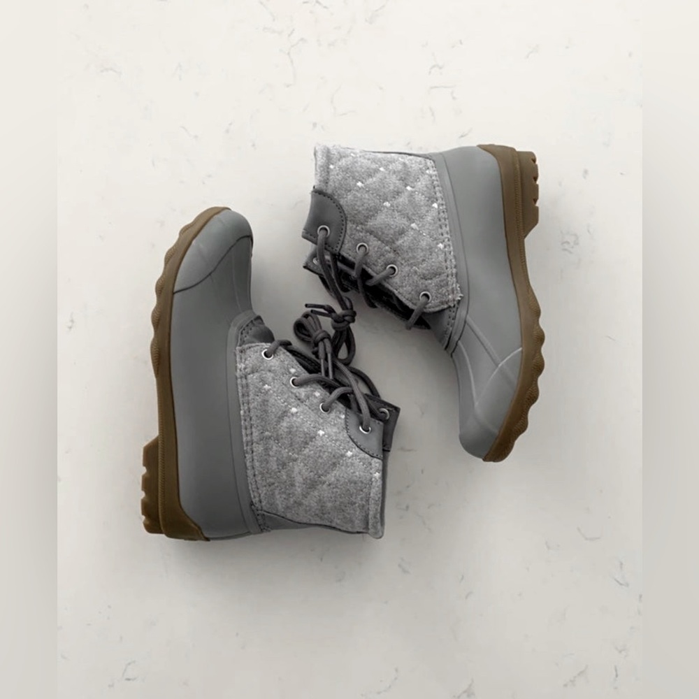 Sperry topsider duck boots